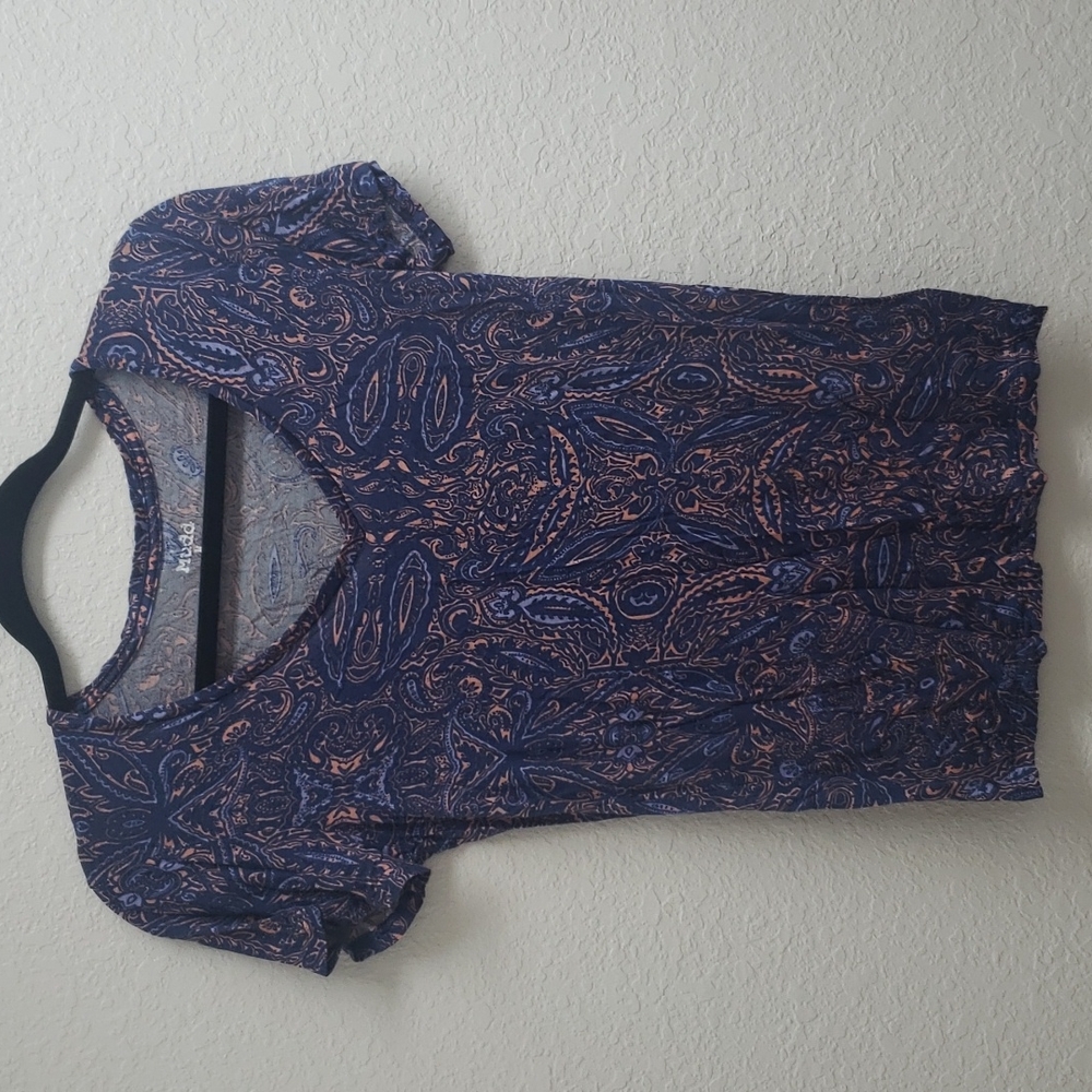Mudd NWOT Groovy Pattern T Shirt sz M